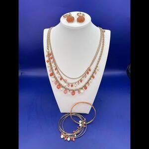 Rare Vintage 3 Piece Monet Elegant Multi-Layered Necklace,Braclet & Earring Set